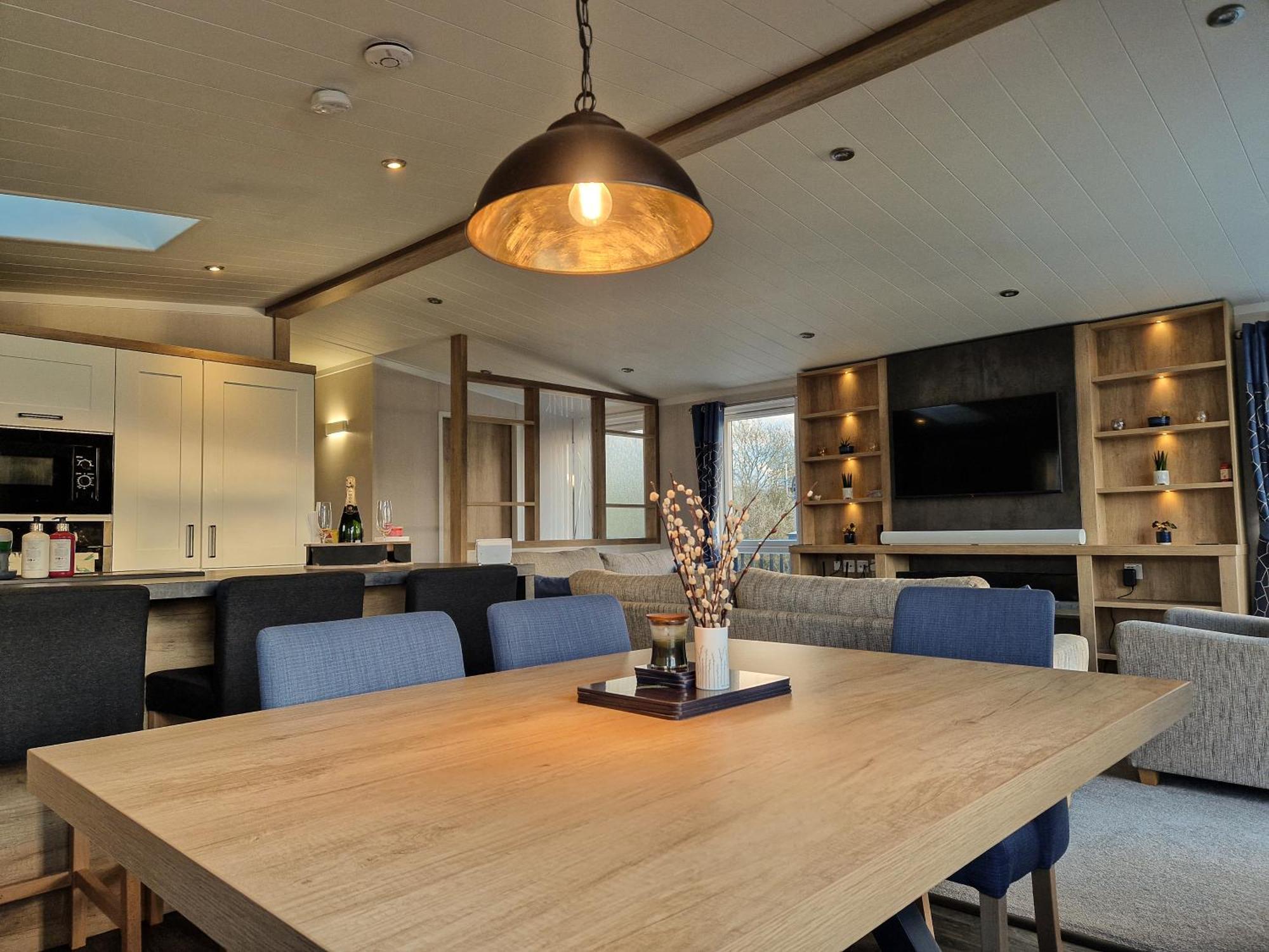 Hotchkin Lodge وودهال سبا المظهر الخارجي الصورة